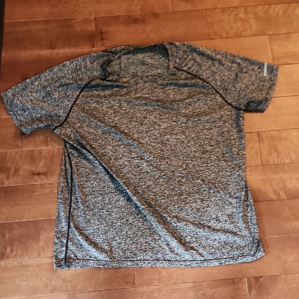 Men's Gray Athletic Gym Shirt
